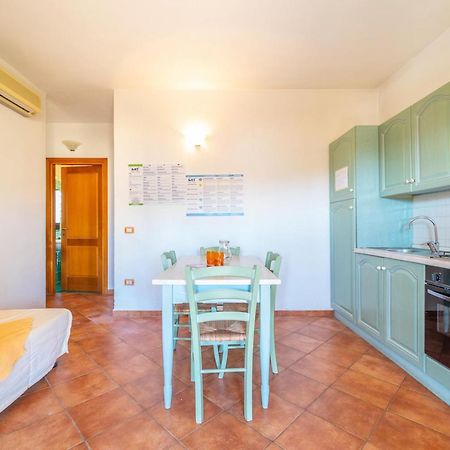 Aparthotel Il Faro San Teodoro Zewnętrze zdjęcie