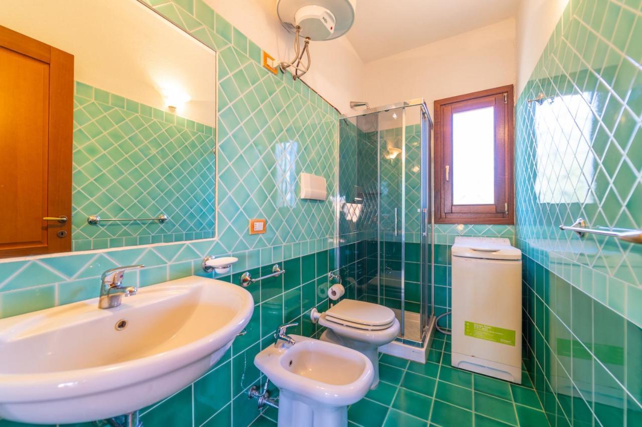 Aparthotel Il Faro San Teodoro Zewnętrze zdjęcie