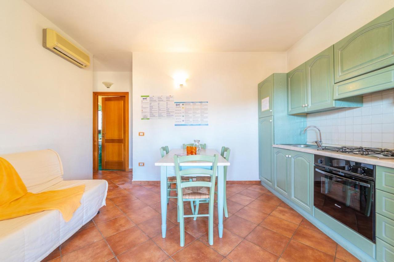 Aparthotel Il Faro San Teodoro Zewnętrze zdjęcie