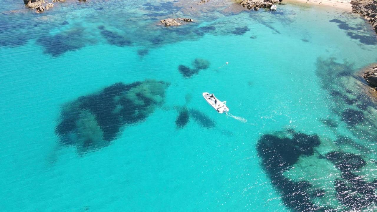 Aparthotel Il Faro San Teodoro Zewnętrze zdjęcie